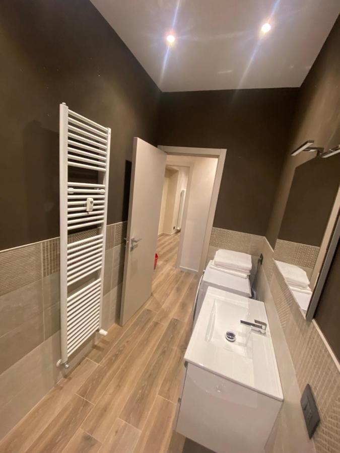 La Lupa Apartment - In The Heart Of Aosta With Car Box المظهر الخارجي الصورة