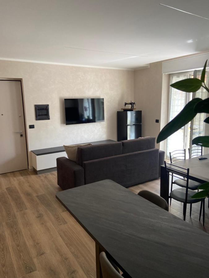 La Lupa Apartment - In The Heart Of Aosta With Car Box المظهر الخارجي الصورة